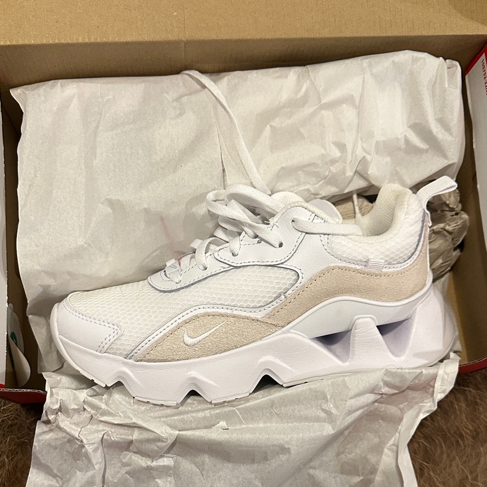 Nike Women's White and Beige Sneakers